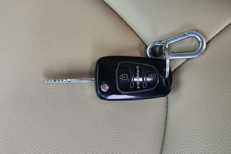 Used Hyundai Verna 2014 1.4L Manual Smart GLS Trim
