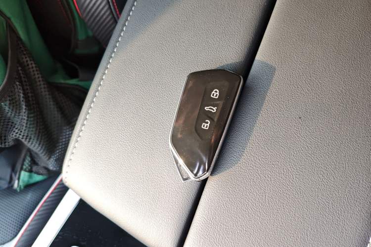 Used Volkswagen Teramont X 2024 380TSI Four-Wheel Drive Longxiang Edition
