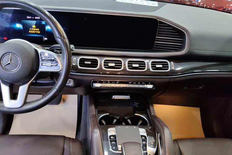 Used Mercedes-Benz GLE 2020 Restyled GLE 350 4MATIC Fashion Edition Special Version
