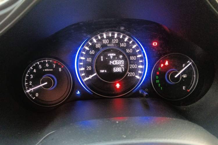 Used Honda Crider 2013 1.8L automatic luxury edition
