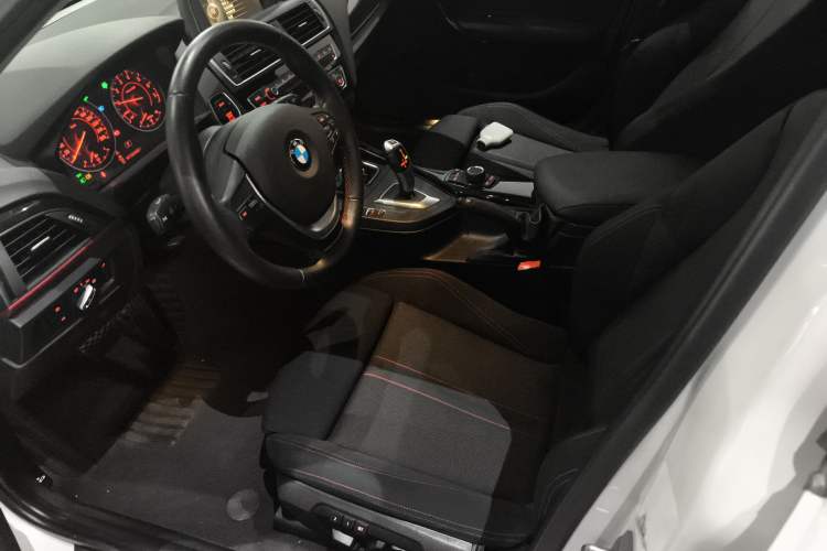 Used BMW 1 Series 2015 120i Sport Design Package
