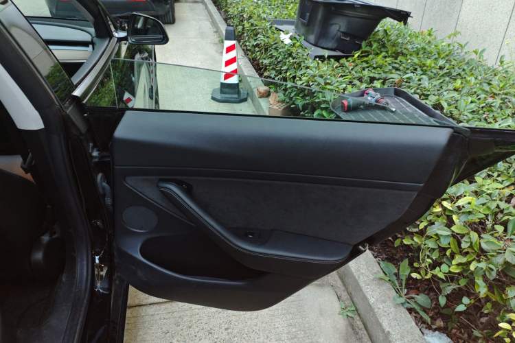 Used Tesla Model 3 2021 Revised Performance Version with All-Wheel Drive 3D1
