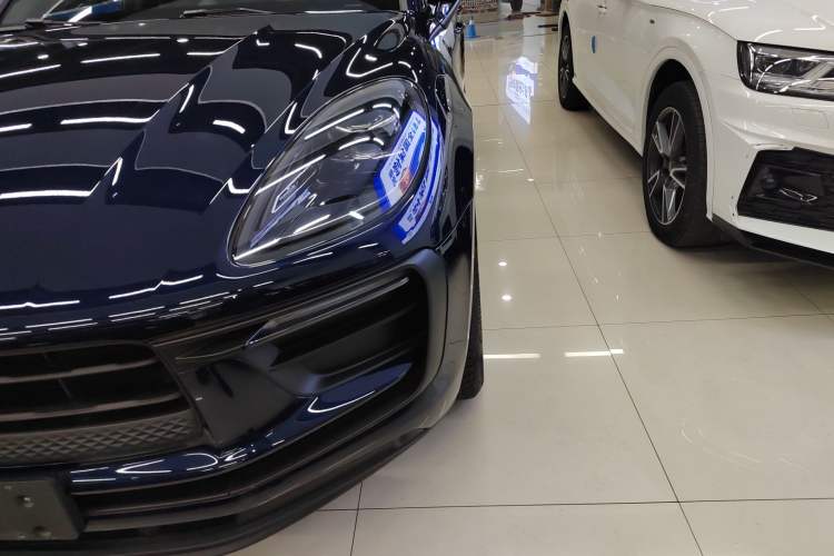 Used Porsche Macan 2023 Macan 2.0T