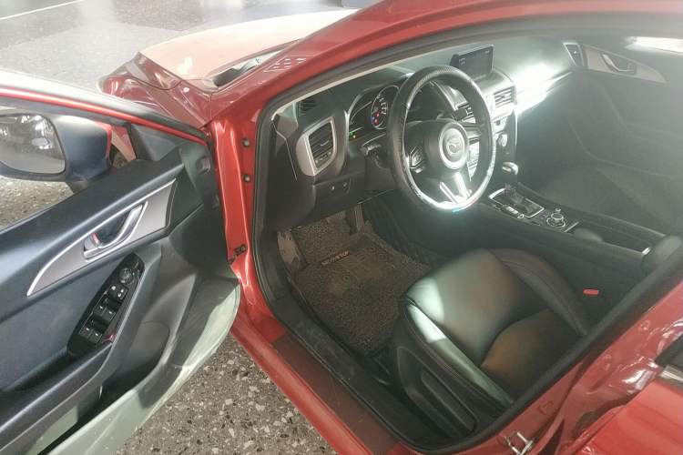 Used Mazda Mazda 3 Axela 2017 Sedan 1.5L Automatic Luxury Model Emission Standard China V
