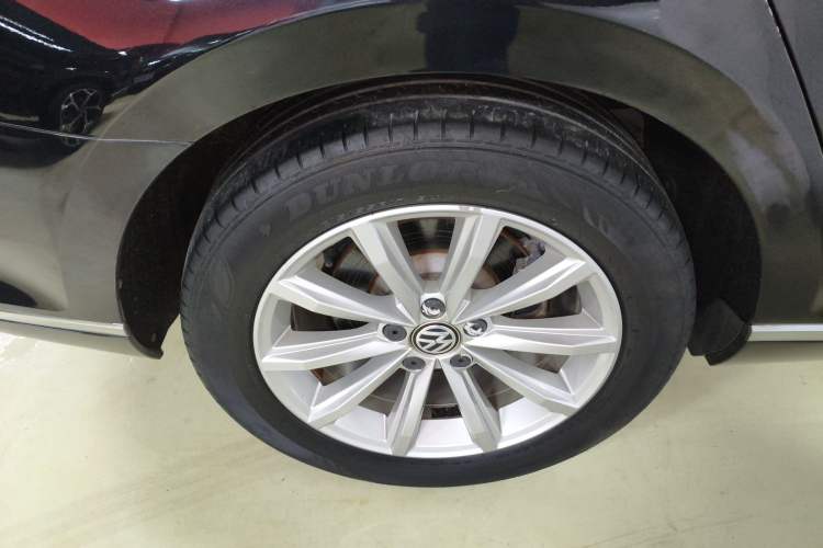 Used Volkswagen Magotan 2019 330TSI DSG Leading Model China VI Standard
