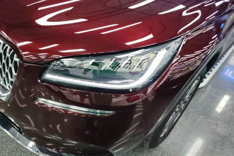 Used Lincoln Corsair 2021 2.0T Two-Wheel-Drive Luxury Edition