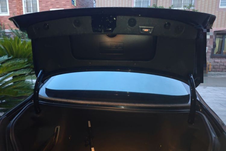 Used BMW 5 Series 2017 525Li Luxury Design Package
