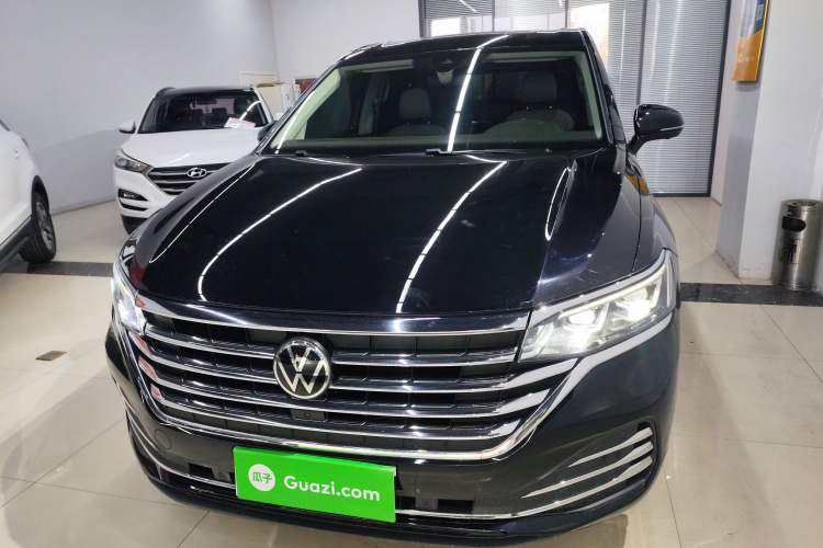 Used Volkswagen Viloran 2023 380TSI Prestige Edition
