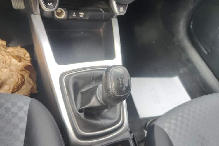 Used Kia K2 2017 Sedan 1.4L Manual Transmission GLS