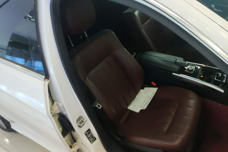 Used Mercedes-Benz E-Class 2015 Restyled E 260 L Sport Edition
