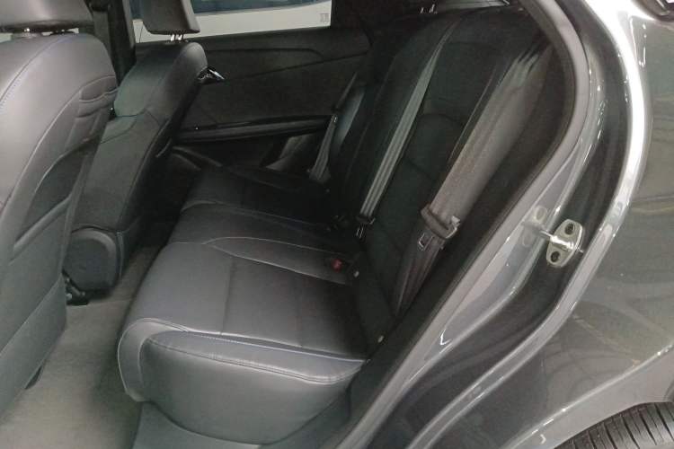 Used MG 4 EV 2023 415 km Range Sea-Faring Champion Edition
