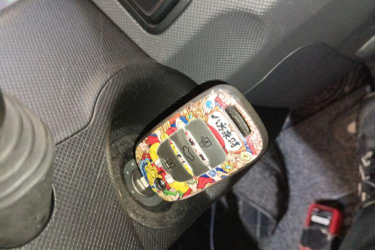 Used Wuling Hongguang MINIEV 2021 Macaron Premium Model – Lithium Iron Phosphate