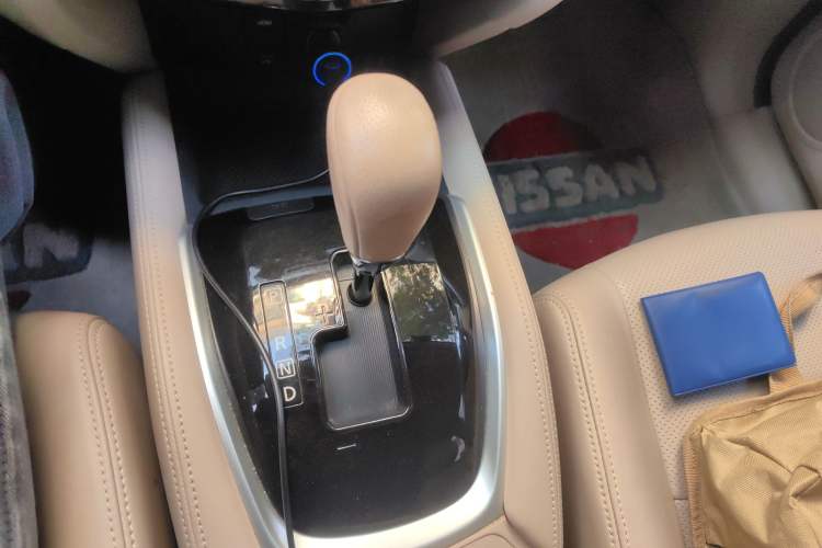 Used Nissan X-Trail 2014 2.5L CVT Luxury Edition 4WD
