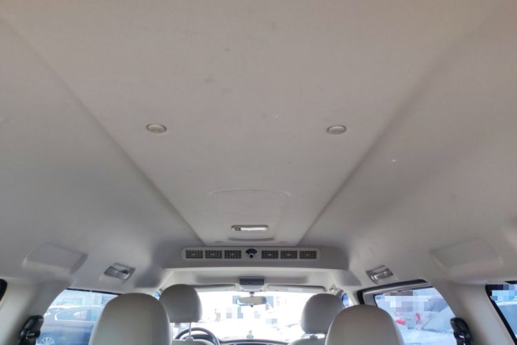 Used FORTHING Lingzhi 2020 M5L 1.6L Luxury 7-Seater
