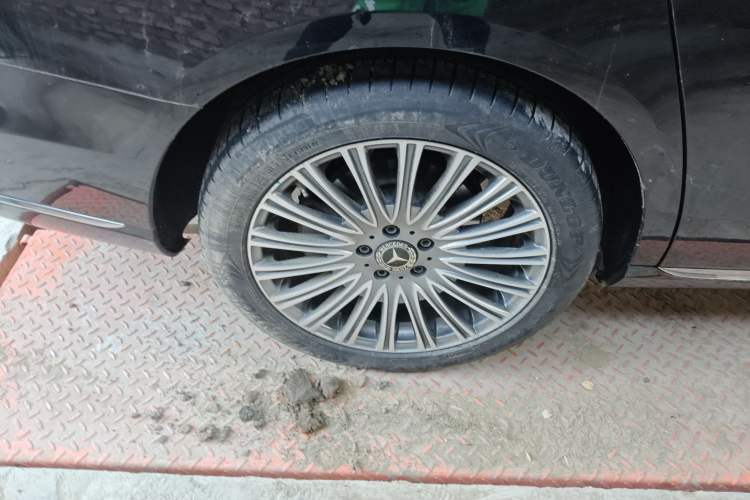 Used Mercedes-Benz E-Class 2020 E 300 L Stylish Model