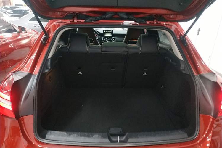 Used Mercedes-Benz GLA 2017 GLA 200 Fashion Model
