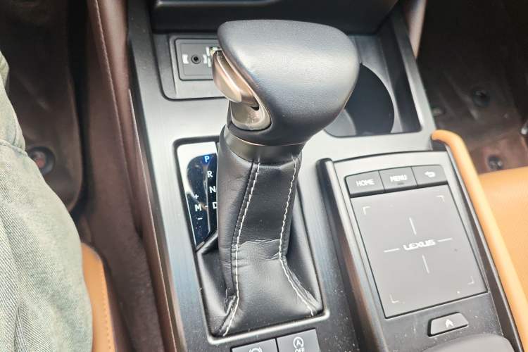 Used Lexus ES 2020 200 Excellence Edition