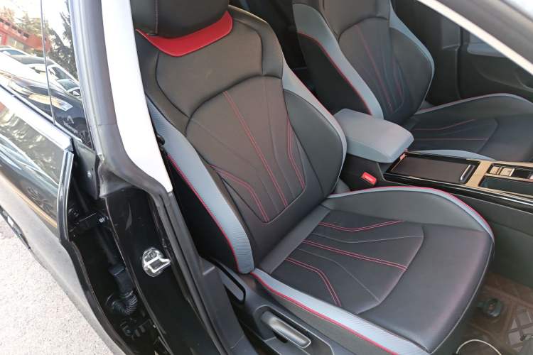 Used Volkswagen Lamando 2023 Lavida L 280TSI DSG Cool & Spicy Edition
