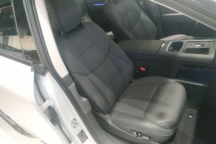 Used XPeng G6 2025 625 Long-Range Max Flagship Edition
