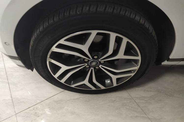 Used Land Rover Range Rover Evoque 2020 249 PS R-DYNAMIC SE Sport Technology Edition
