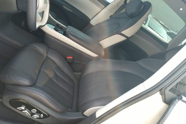 Used  LS7 2023 90 kWh Elite Rear-Drive Version