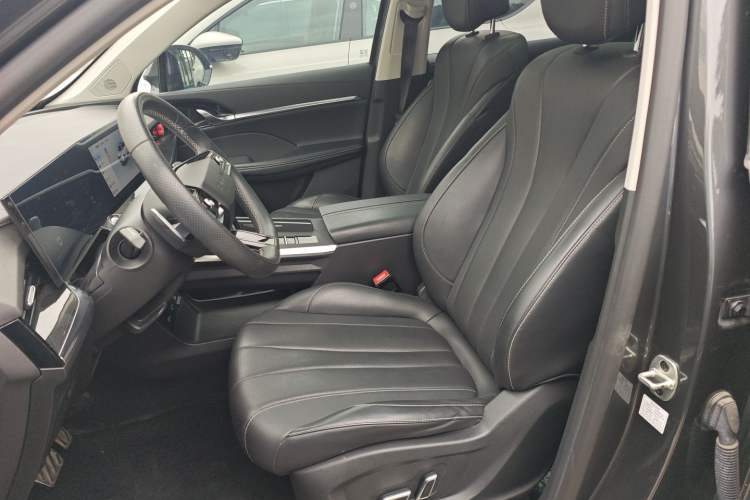 Used Roewe RX5 eMAX 2022 1.5T PHEV Fearless Deluxe Edition
