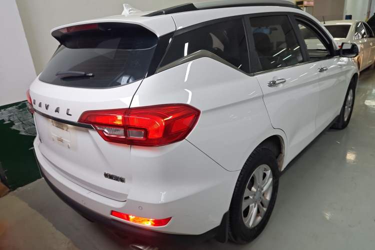 Used Haval M6 2019 1.5T DCT Two-Wheel Drive Elite Version China VI Standard

