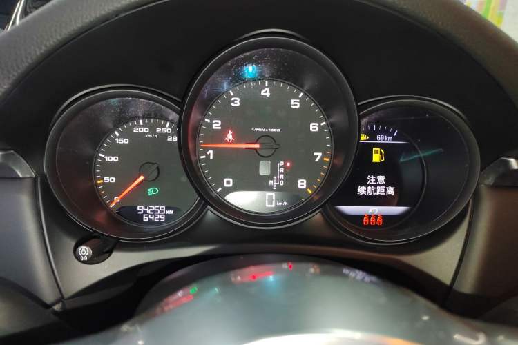 Used Porsche Macan 2018 Macan 2.0T
