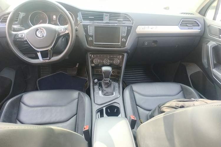 Used Volkswagen Tiguan L 2018 330TSI Automatic Two-Wheel Drive Luxury Edition
