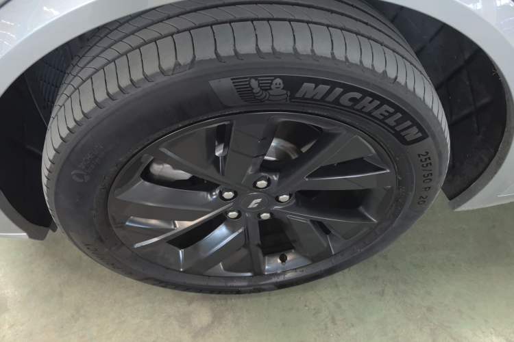 Used Li Auto L8 2023 Air model
