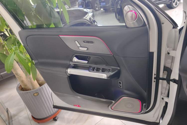 Used Mercedes-Benz GLB 2022 GLB 220 Fashion Model