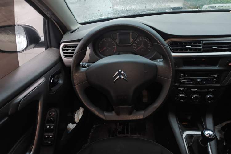 Used Citroen Elysee 2018 Revised Version 1.6L Manual Fashion Edition
