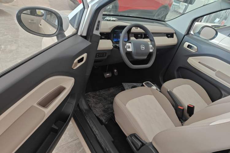 Used Chery QQ Ice Cream 2025 155km Sundae Edition
