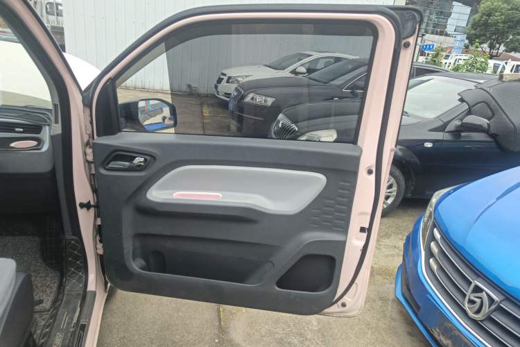 Used Wuling Hongguang MINIEV 2021 Macaron Premium Model – Lithium-NMC
