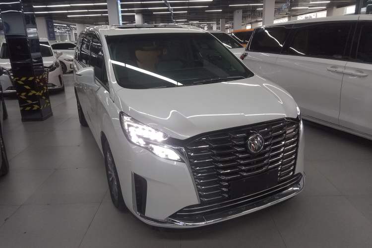 Used Buick GL8 2023 ES Lu Zun Comfort Model