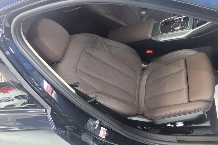 Used BMW 3 Series 2023 325Li M Sport Night Edition Package
