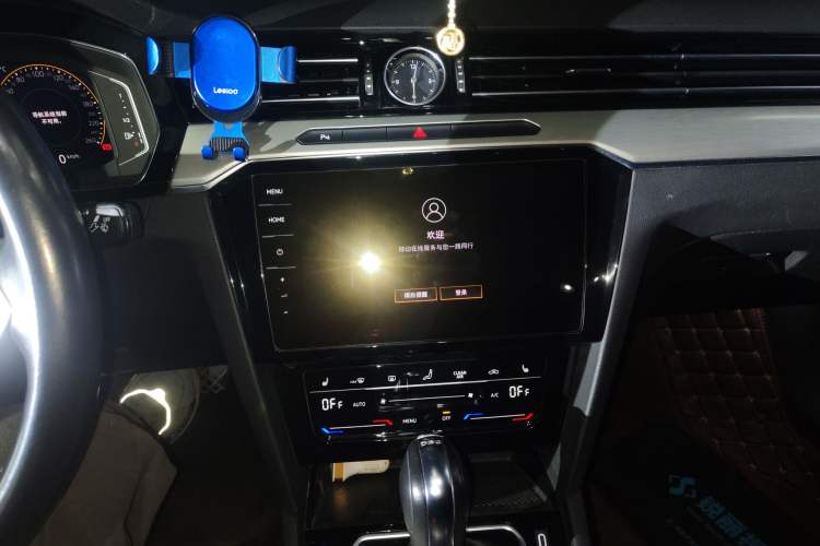 Used Volkswagen Magotan 2021 330TSI DSG 30th Anniversary Edition
