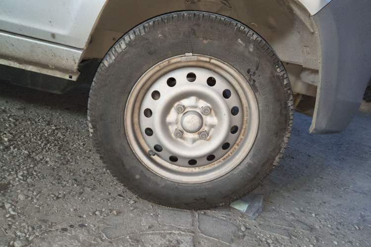 Used Wuling Zhiguang 2015 1.2L Practical LS-I Model