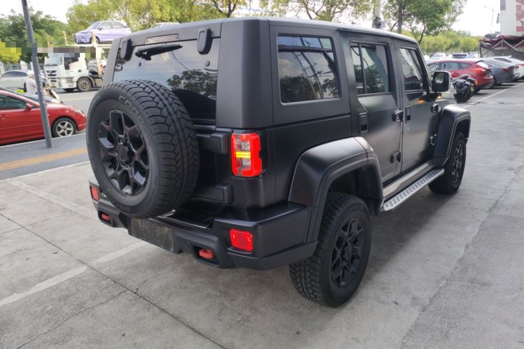 Used Beijing Auto BJ40 2023 2.0D Automatic Four-Wheel Drive Blade Hero Edition Adventurer Type