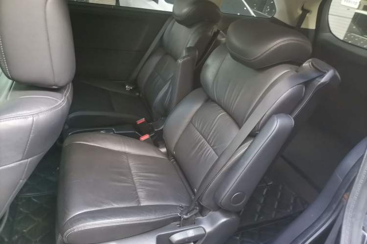 Used Honda Odyssey 2015 2.4L Supreme Edition
