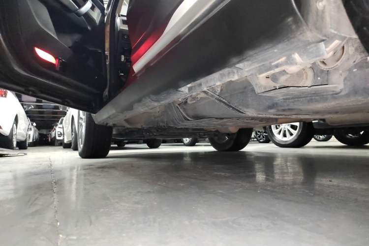 Used Geely Auto Emgrand X7 Sport 2018 1.8TD Automatic Two-Wheel Drive Zhiya Model
