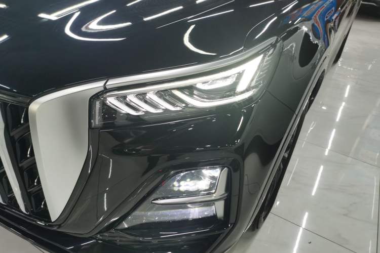 Used Hongqi HS5 2023 2.0T Qixiang Pro Edition
