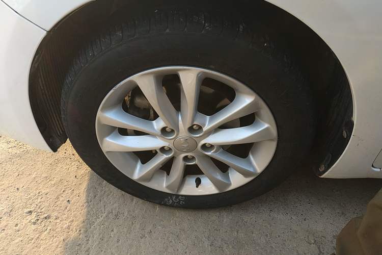 Used Kia K3 2016 1.6L Manual GLS
