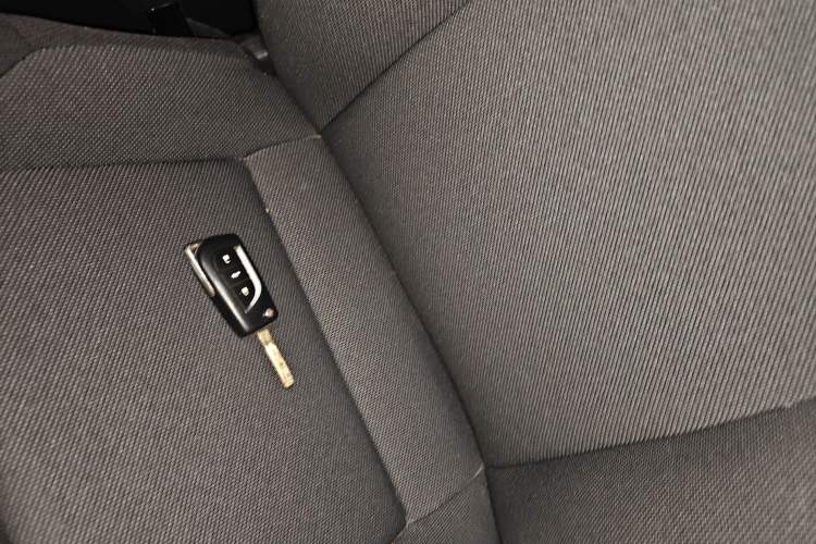 Used Toyota FRONTLANDER 2023 2.0L CVT Elite Edition
