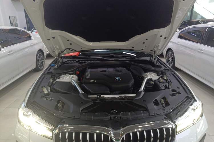 Used BMW 5 Series 2022 Restyled 530Li Leading Edition M Sport Package
