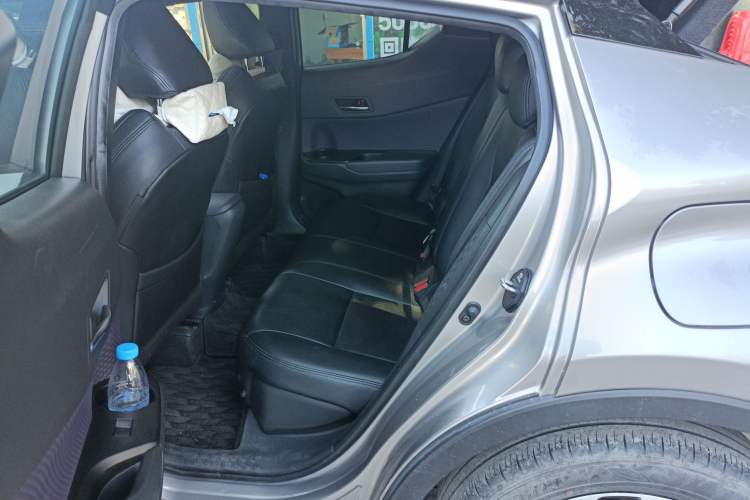 Used Toyota IZOA 2020 2.0L Yichi Version