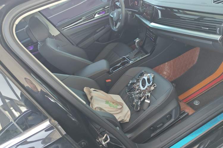 Used Volkswagen Passat 2025 Outstanding Model 380TSI Starry Dragon Edition
