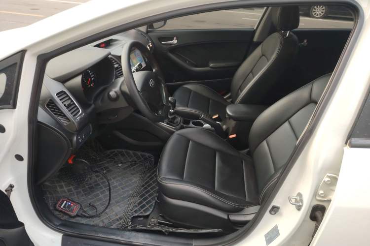 Used Kia K3 2016 1.6L Manual GL
