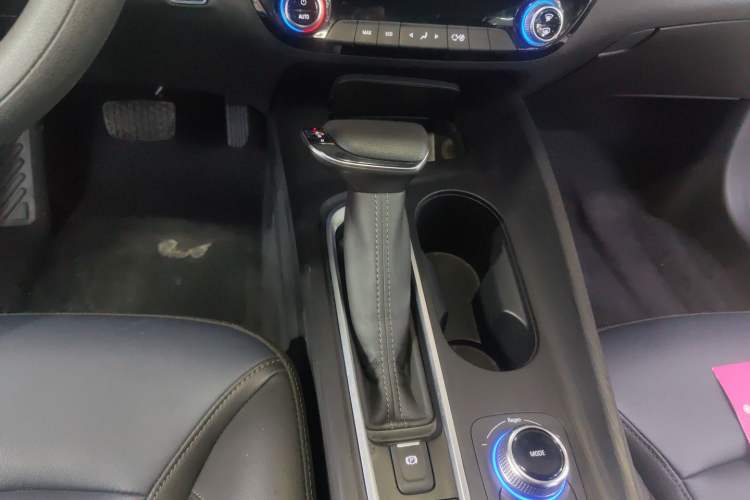 Used Buick Velite 6 2023 430km Range Commuter Version
