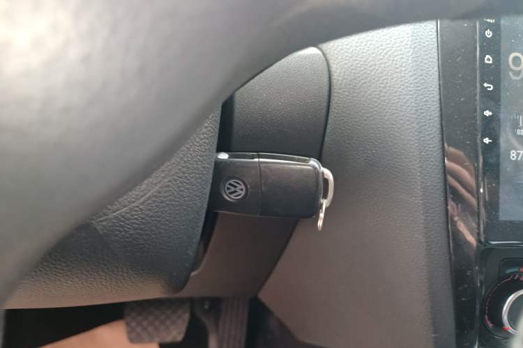 Used Volkswagen Sagitar 2014 1.6L Automatic Comfort Model